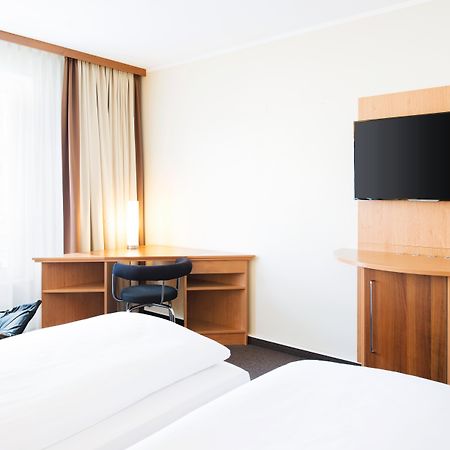 Nh Berlin Potsdam Conference Center Hotel ไคลน์มัคโนว ภายนอก รูปภาพ