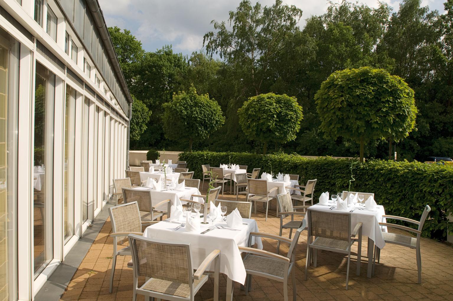 Nh Berlin Potsdam Conference Center Hotel ไคลน์มัคโนว ภายนอก รูปภาพ