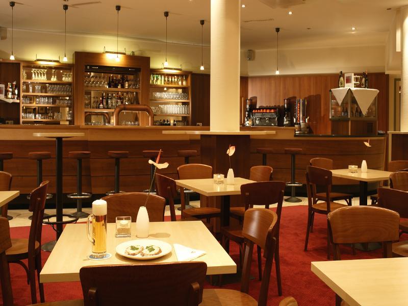 Nh Berlin Potsdam Conference Center Hotel ไคลน์มัคโนว ภายนอก รูปภาพ