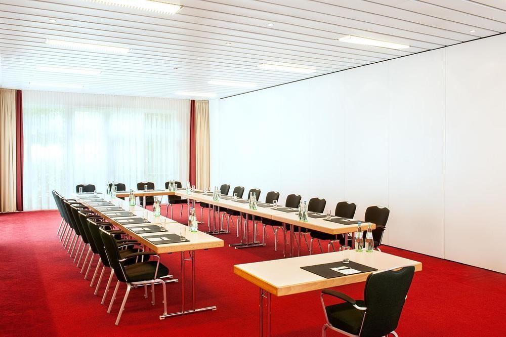 Nh Berlin Potsdam Conference Center Hotel ไคลน์มัคโนว ภายนอก รูปภาพ