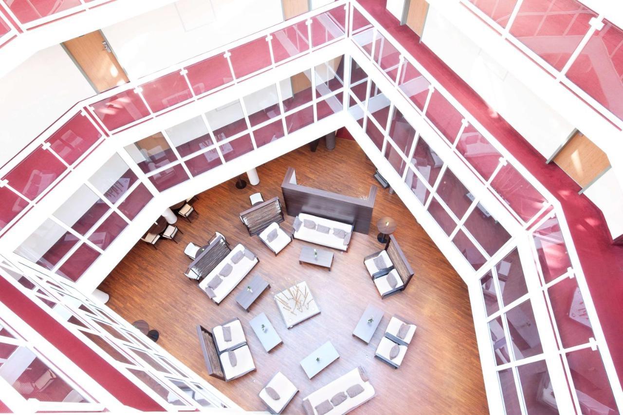 Nh Berlin Potsdam Conference Center Hotel ไคลน์มัคโนว ภายนอก รูปภาพ
