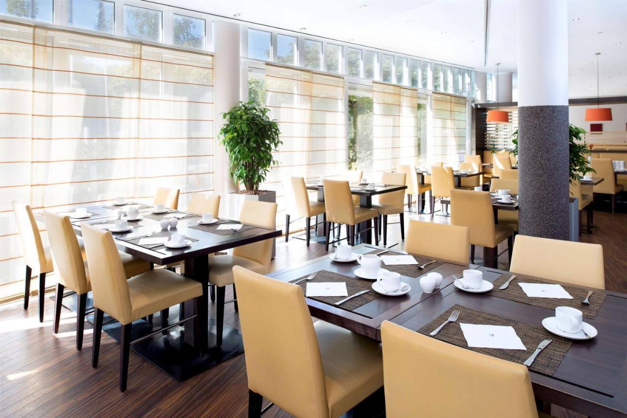 Nh Berlin Potsdam Conference Center Hotel ไคลน์มัคโนว ภายนอก รูปภาพ
