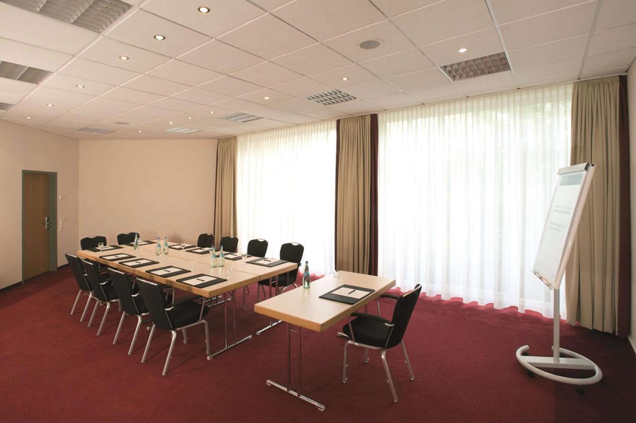 Nh Berlin Potsdam Conference Center Hotel ไคลน์มัคโนว ภายนอก รูปภาพ